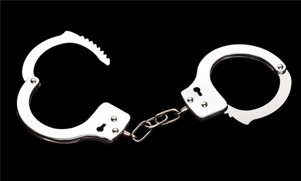 在我国故意杀人自首怎么判刑